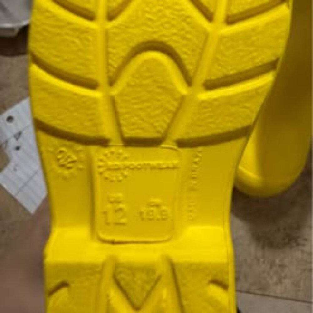Yellow Rain Boots US 12 - Picture 3 of 3